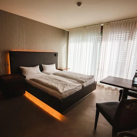 Boardinghouse Hotel 3*