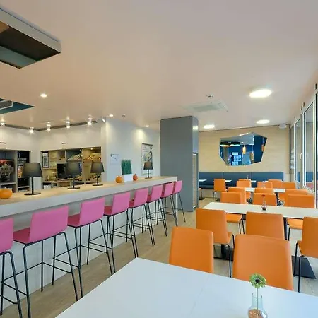 Boardinghouse Hotel