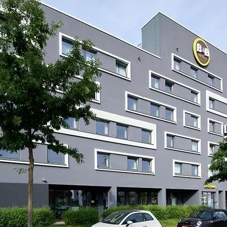 Boardinghouse Hotel