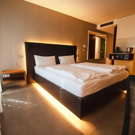 Hotel Boardinghouse 3*