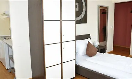 Hotel Boardinghouse 3*
