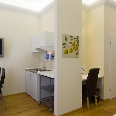 Hotel Boardinghouse