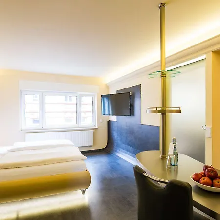 Boardinghouse Hotel