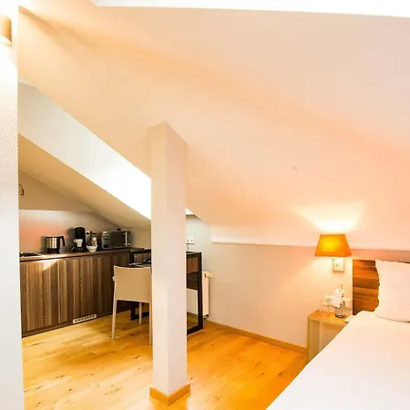 Boardinghouse 3*