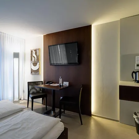 Boardinghouse Hotel 3*