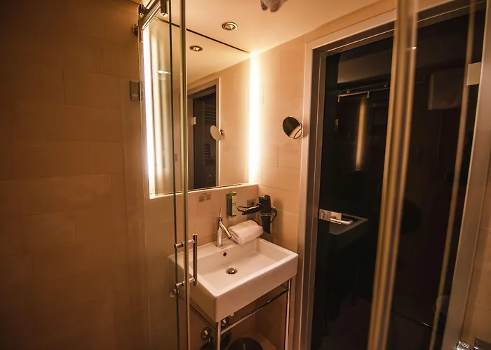 酒店 Boardinghouse 3*