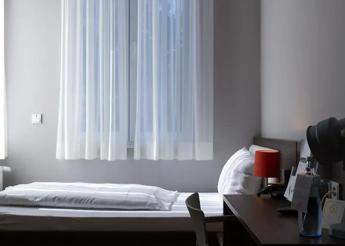 酒店 Boardinghouse 3*