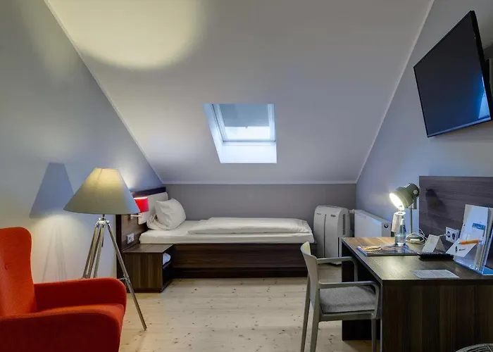 酒店 Boardinghouse